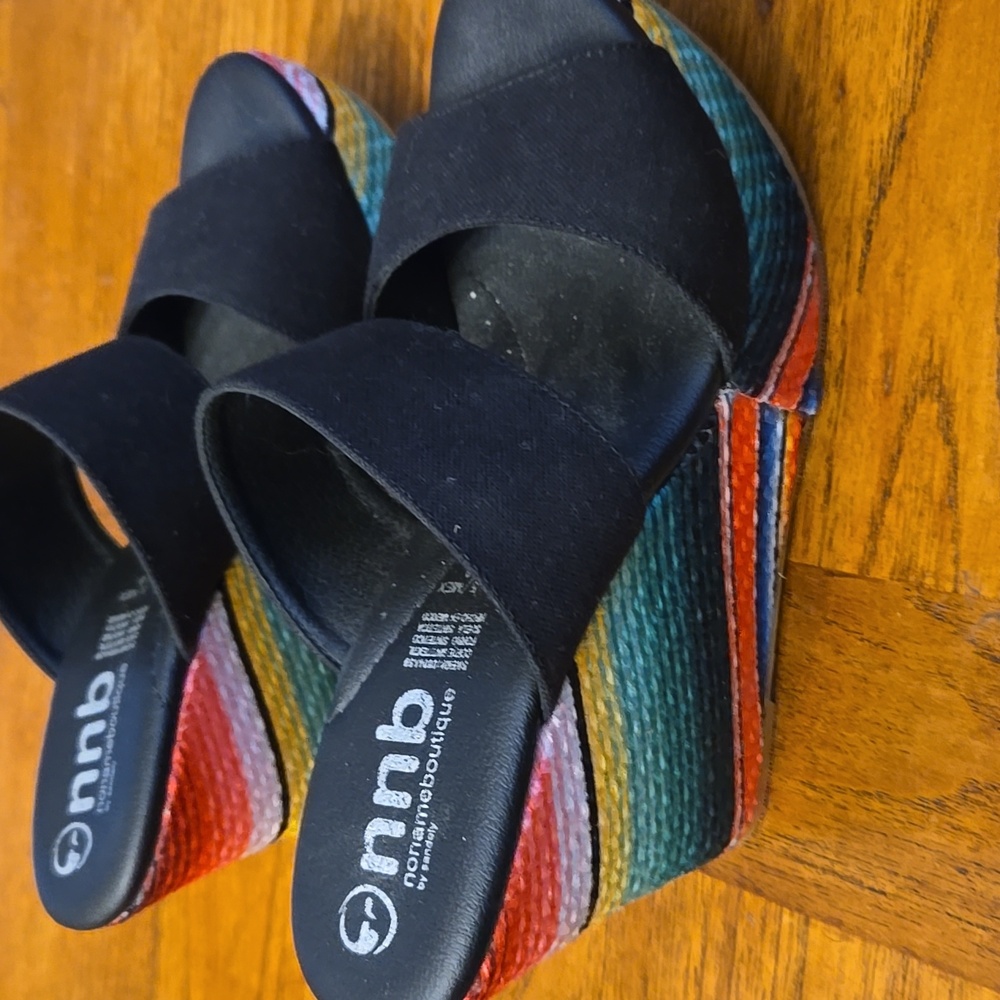 Colorful Wedge Sandals - Picture 6 of 11